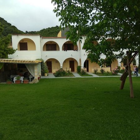 Santa Maria Hotel Vitaládes Eksteriør billede